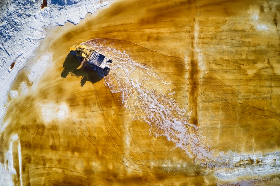 Choosing the Right Fill Dirt and Topsoil